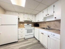 323 Tuscany Ln in Delray Beach, FL - Building Photo