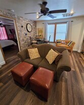 1106 Mission Rd in San Antonio, TX - Building Photo