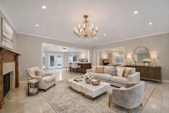 16121 Singapore Ln in Jersey Village, TX - Building Photo - Building Photo