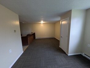 1003 S Pittenger Rd in Selma, IN - Building Photo - Building Photo