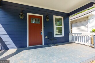 998 Mayson Turner Rd NW in Atlanta, GA - Building Photo - Building Photo