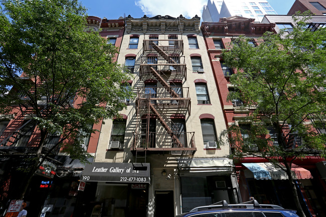 190 Orchard St in New York, NY - Foto de edificio - Building Photo