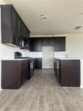 5600 Respinto Dr in Austin, TX - Building Photo - Building Photo