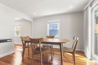 74 Heywood Ave in Melrose, MA - Building Photo - Building Photo