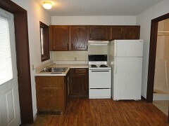 1401 Harlyn Ave in Rothschild, WI - Foto de edificio