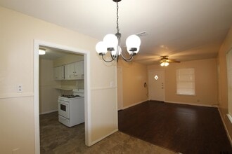 420 E Hudson St in Tyler, TX - Building Photo - Building Photo
