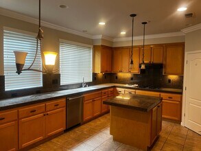 632 Dunwood Ct in Brentwood, CA - Building Photo - Building Photo