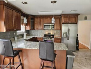 49 Castle Harbor Dr in Toms River, NJ - Building Photo - Building Photo