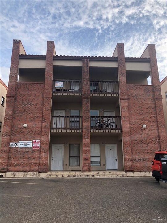 125 E Morningside Dr-Unit -302-B in South Padre Island, TX - Foto de edificio