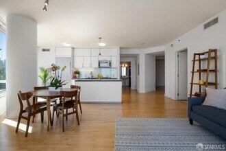 301 Main St in San Francisco, CA - Building Photo - Building Photo