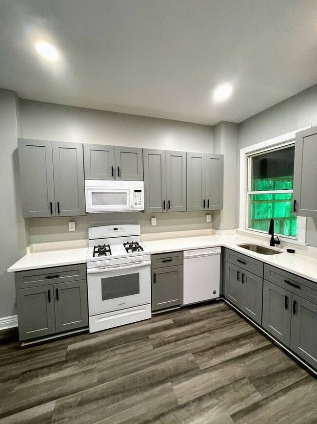 3343 Parkview Ave in Pittsburgh, PA - Building Photo - Building Photo