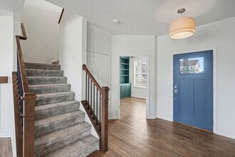 5465 Annapolis Ln N in Plymouth, MN - Building Photo - Building Photo