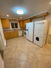 60 Stoner Ave in Great Neck, NY - Building Photo - Building Photo