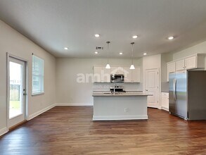 14515 Cedar Mill Dr in Bradenton, FL - Building Photo - Building Photo