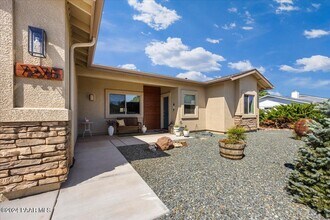7275 E Grandview Dr in Prescott Valley, AZ - Building Photo - Building Photo