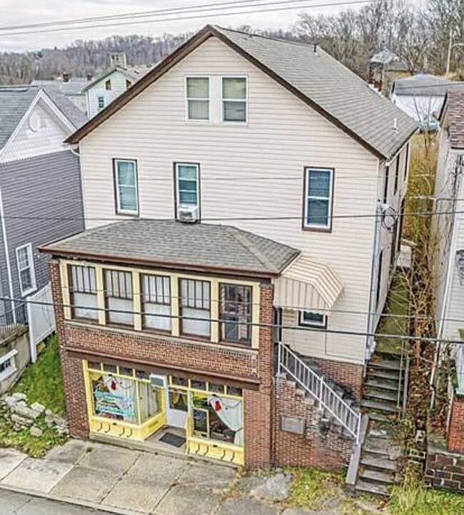 849 Highland Ave, Unit 2