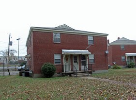 Garden Apartments in Memphis, TN - Building Photo