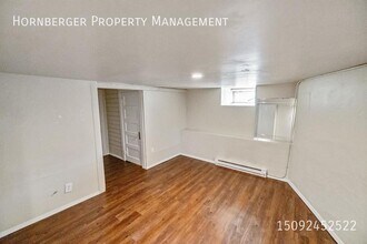 1701 W Mallon Ave, Unit C in Spokane, WA - Building Photo - Building Photo