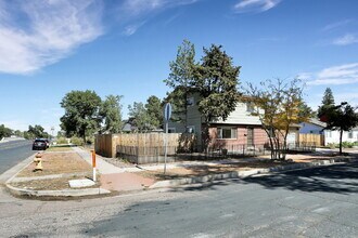 6 E Van Buren St in Colorado Springs, CO - Building Photo - Building Photo