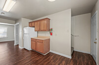 Magnolia Place Townhomes in Natchitoches, LA - Building Photo - Interior Photo