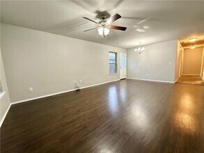 1703 E Central St in Siloam Springs, AR - Building Photo - Building Photo