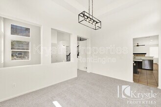 35 Goldfinch Dr in American Canyon, CA - Building Photo - Building Photo