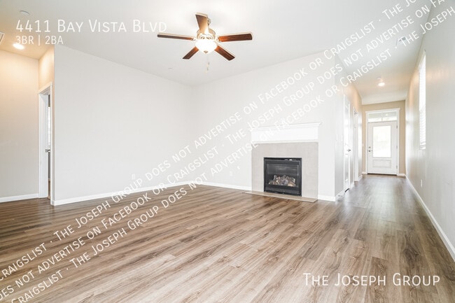 4411 Bay Vista Blvd in Bremerton, WA - Building Photo - Building Photo
