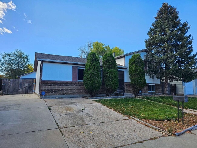 property at 11230 E Alaska Pl