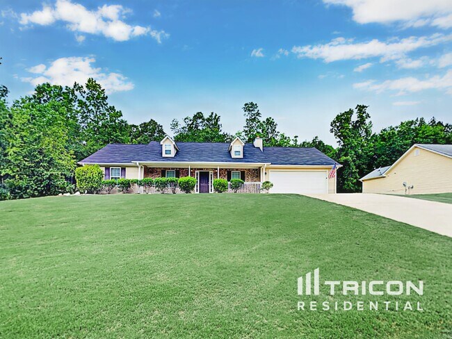 140 Oak Meadows Dr in Covington, GA - Building Photo - Building Photo