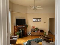 2726 DuPont Ave S, Unit 1 photo'