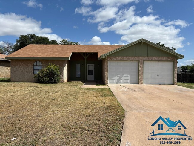 property at 1231 Rita Cir