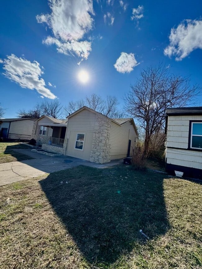 4366 N Garrison Pl in Tulsa, OK - Building Photo - Building Photo