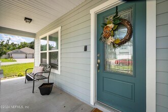 15606 Chir Pine Dr in Jacksonville, FL - Building Photo - Building Photo