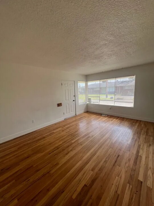 3008 Harney St in Vancouver, WA - Building Photo