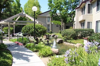 6312 Buena Vista Dr in Newark, CA - Foto de edificio - Building Photo