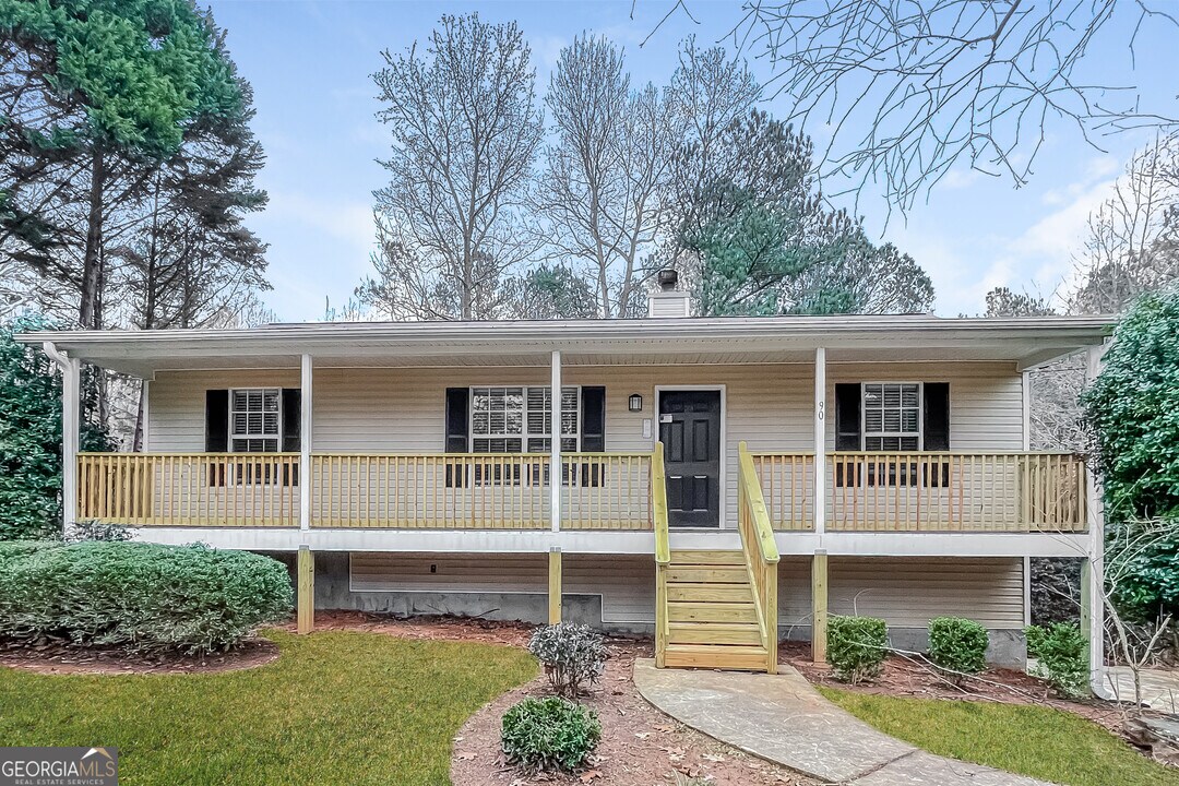 90 Cottonwood Loop in Dallas, GA - Building Photo