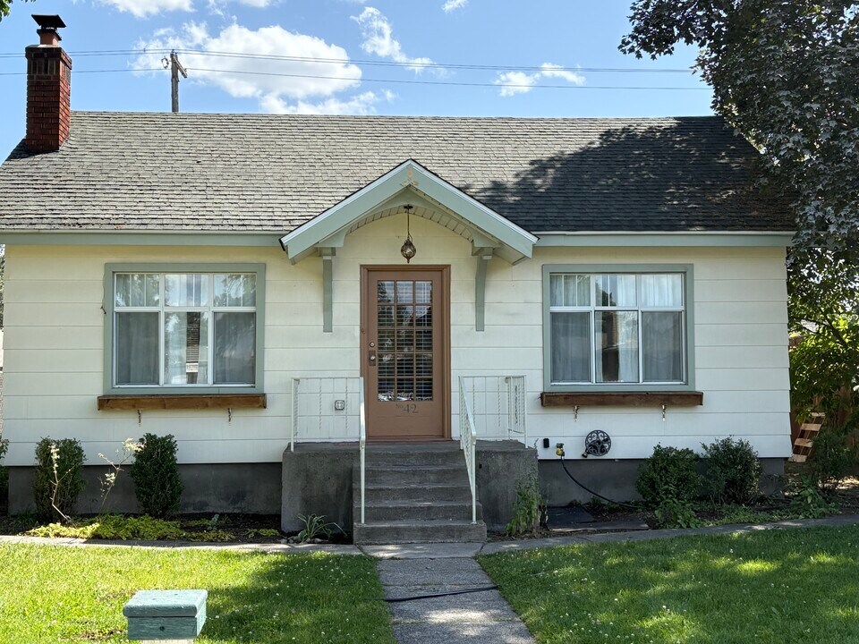 42 E Rich Ave in Spokane, WA - Building Photo