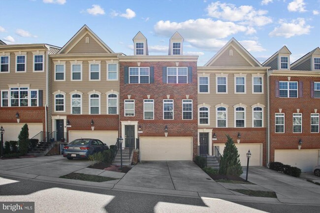 property at 646 Highland Farms Cir