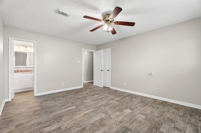 3214 White Sail in League City, TX - Building Photo - Building Photo