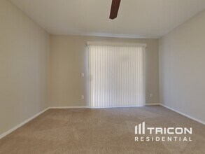 20 N 220th Ln in Buckeye, AZ - Building Photo - Building Photo