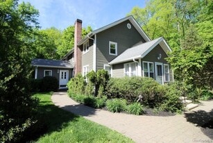 189 Fair St in Carmel, NY - Building Photo