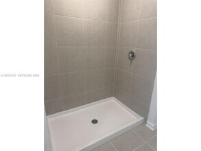 5423 Meadow Walk Dr in Davenport, FL - Building Photo - Building Photo