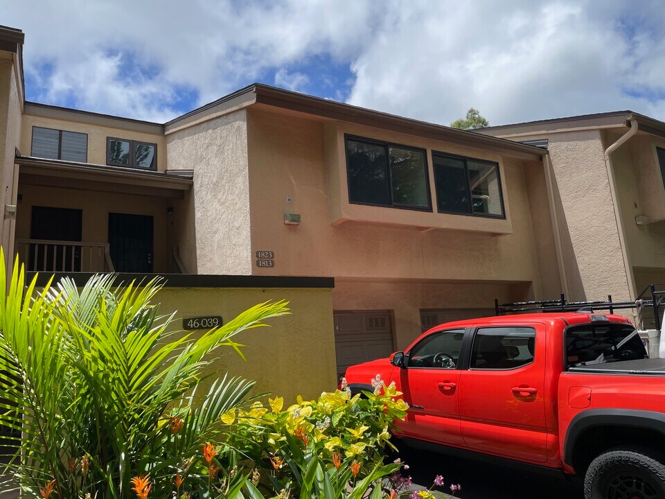 46-39 Aliianela Pl in Kaneohe, HI - Building Photo