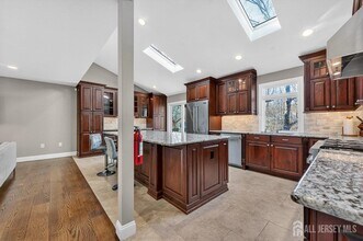 2289 Brookside Dr in Bridgewater, NJ - Building Photo - Building Photo