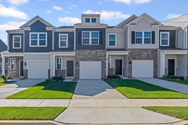property at 27 Whaler Dr