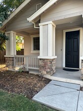 3247 Tinker Creek Way in Chico, CA - Building Photo - Building Photo