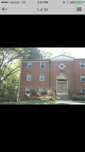 876 College Pkwy, Unit 102 in Rockville, MD - Building Photo - Building Photo