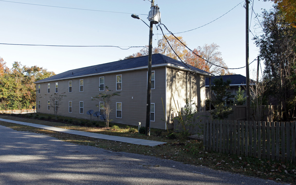 Northside apartments in North Charleston, SC - Building Photo