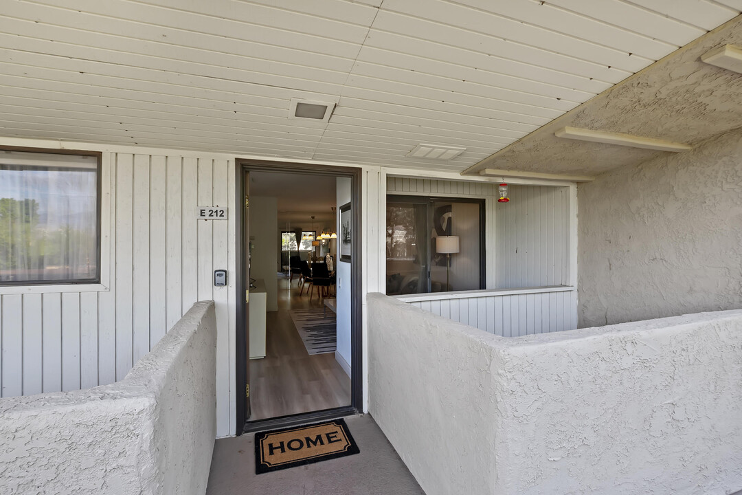 2822 N Auburn Ct in Palm Springs, CA - Building Photo