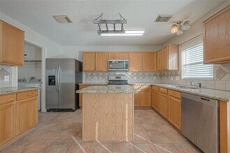 6835 Brighton Hill Ln in Katy, TX - Building Photo - Building Photo